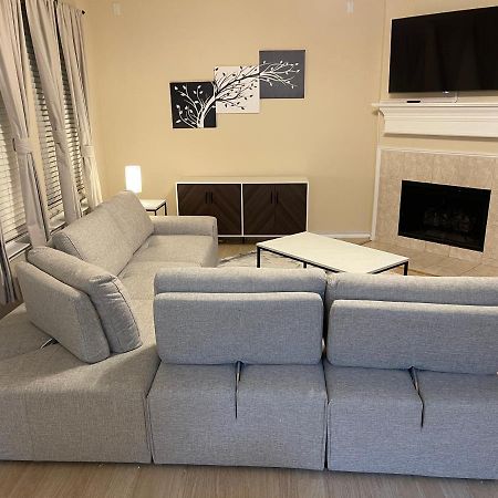 Modern 3Br House - Game Room, Office, Backyard ذا كولوني المظهر الخارجي الصورة
